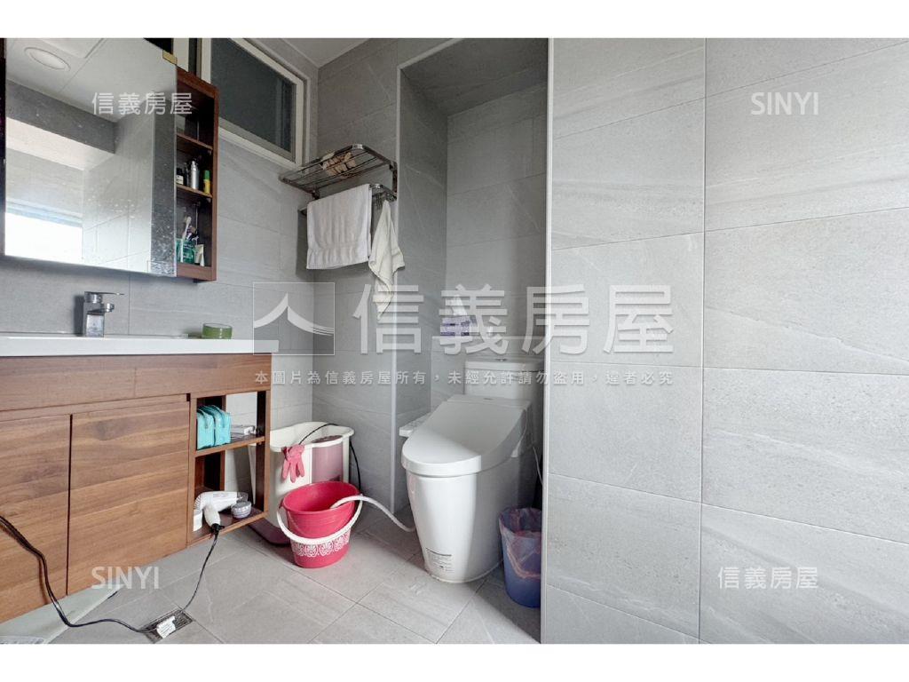 屋況佳景觀好白雲山莊房屋室內格局與周邊環境
