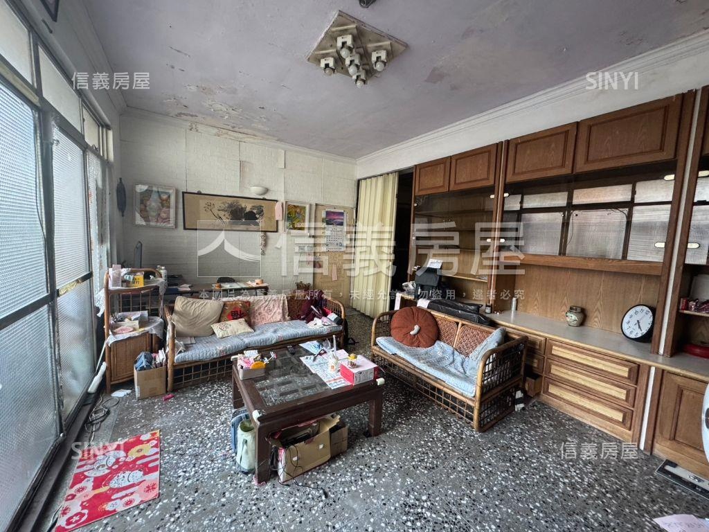 士林發財起家厝房屋室內格局與周邊環境