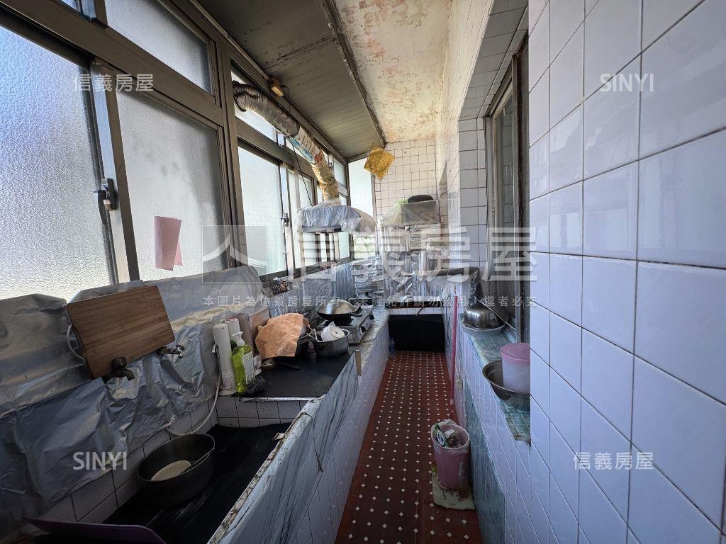 士林發財起家厝房屋室內格局與周邊環境