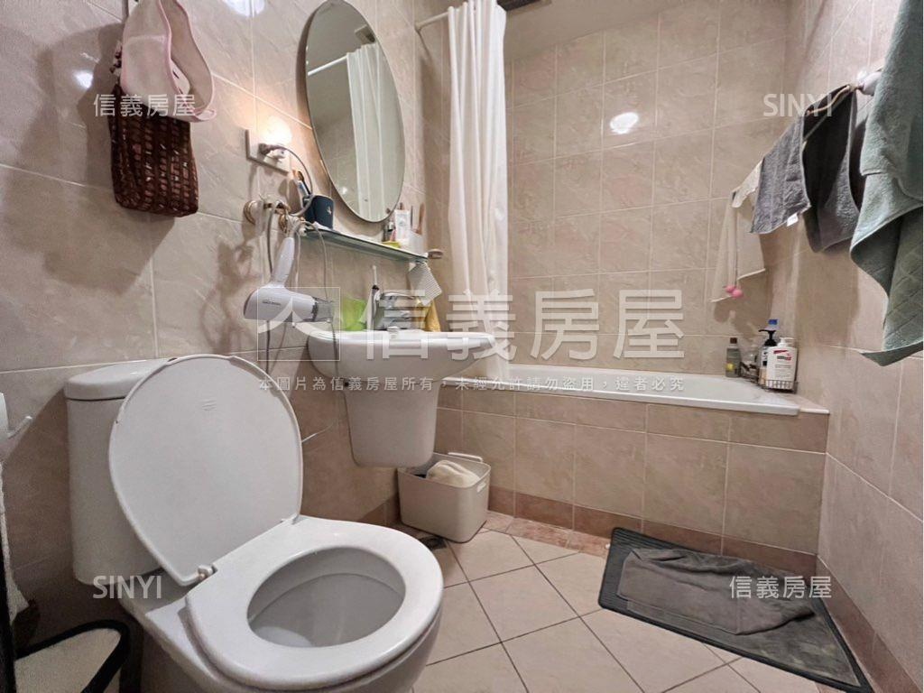 美術館全聯旁三房平車房屋室內格局與周邊環境