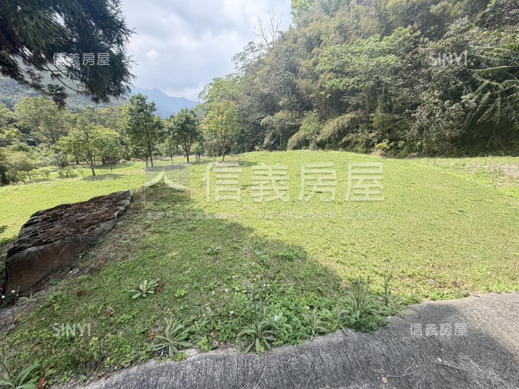 尖石聽溪觀螢臨路丙建農地房屋室內格局與周邊環境