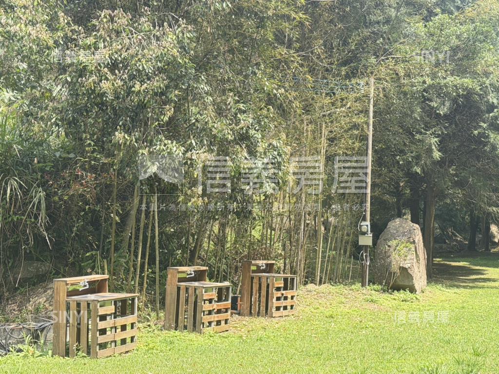 尖石聽溪觀螢臨路丙建農地房屋室內格局與周邊環境