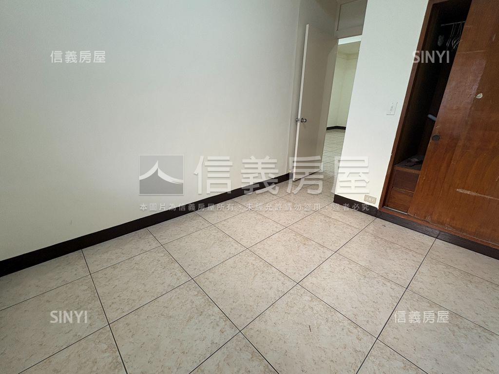 芳和國中明亮３房房屋室內格局與周邊環境