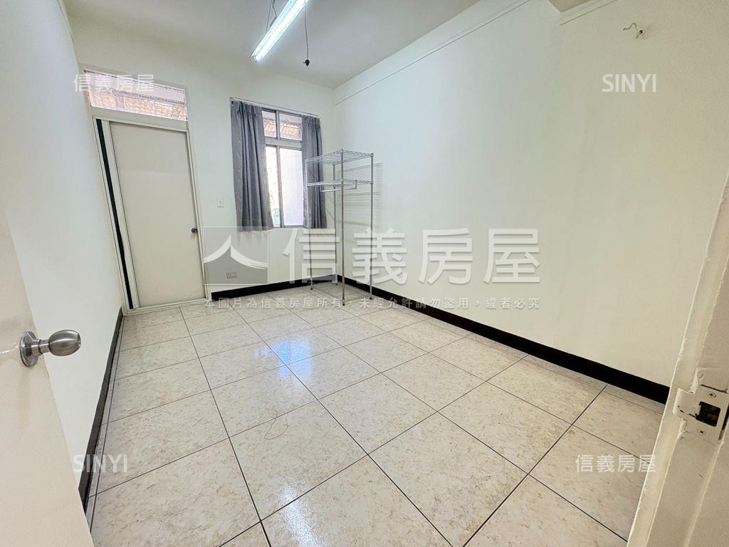 芳和國中明亮３房房屋室內格局與周邊環境