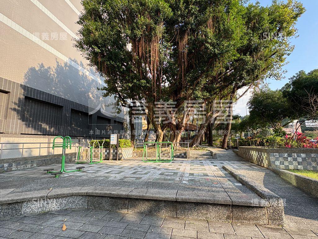 芳和國中明亮３房美寓房屋室內格局與周邊環境