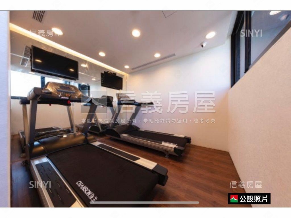 近捷運君奕城中貴族美房房屋室內格局與周邊環境