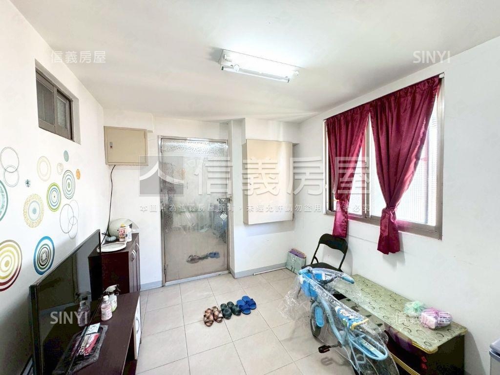 雙鐵松山捷運發財美寓房屋室內格局與周邊環境