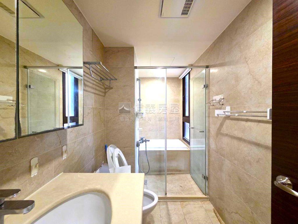 大家住易私藏美屋房屋室內格局與周邊環境
