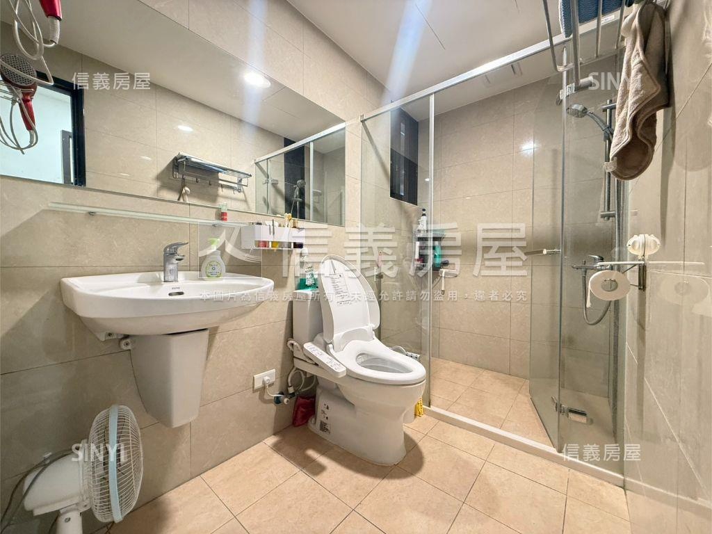 昕都心★溫暖靜謐三房平車房屋室內格局與周邊環境