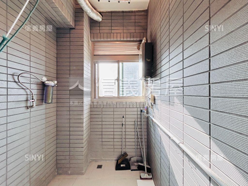 溫馨視野四季２房車位房屋室內格局與周邊環境