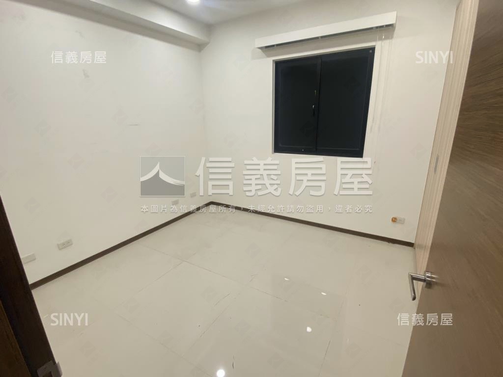 國美Ａ１四房車位好棒房屋室內格局與周邊環境