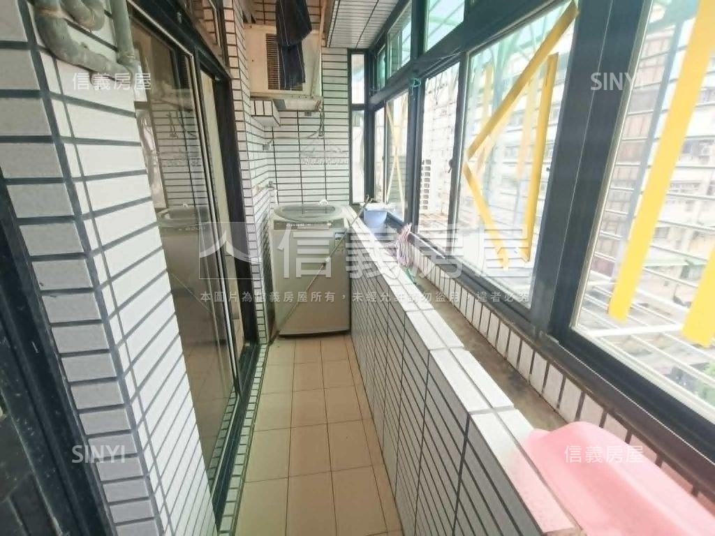 新埔低總新婚首購電梯兩房房屋室內格局與周邊環境