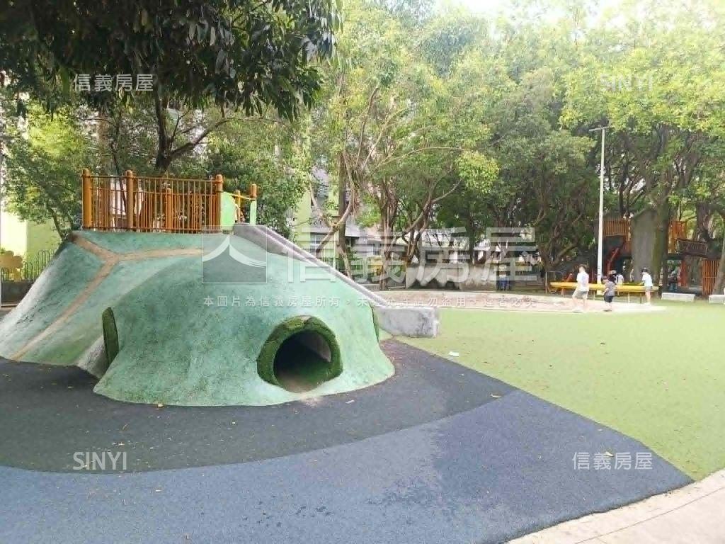 新埔低總新婚首購電梯兩房房屋室內格局與周邊環境