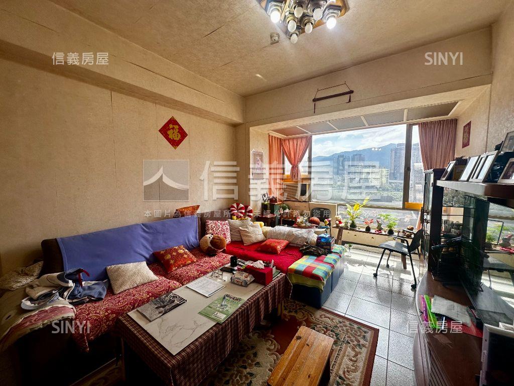 ”春之霖”大四房房屋室內格局與周邊環境