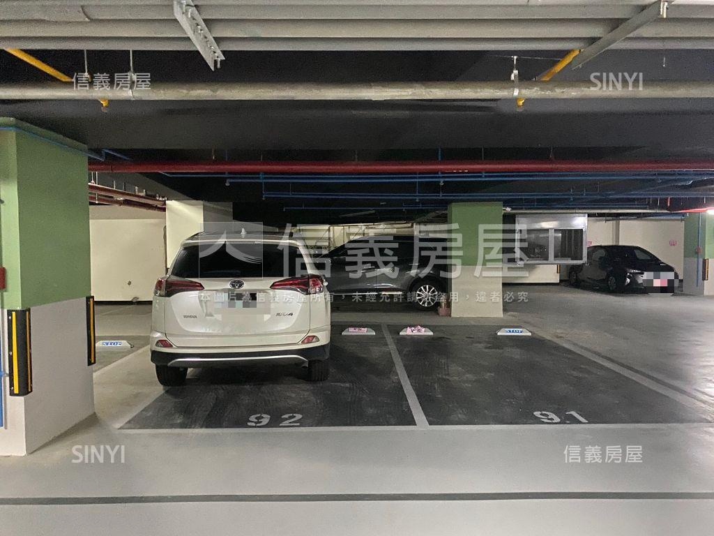 鼎藏璞悅·前後陽台有景觀房屋室內格局與周邊環境
