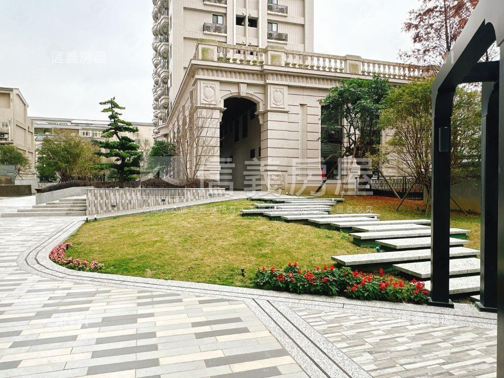 鼎藏璞悅·前後陽台有景觀房屋室內格局與周邊環境