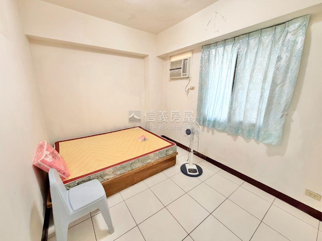專任中興商圈正三房房屋室內格局與周邊環境
