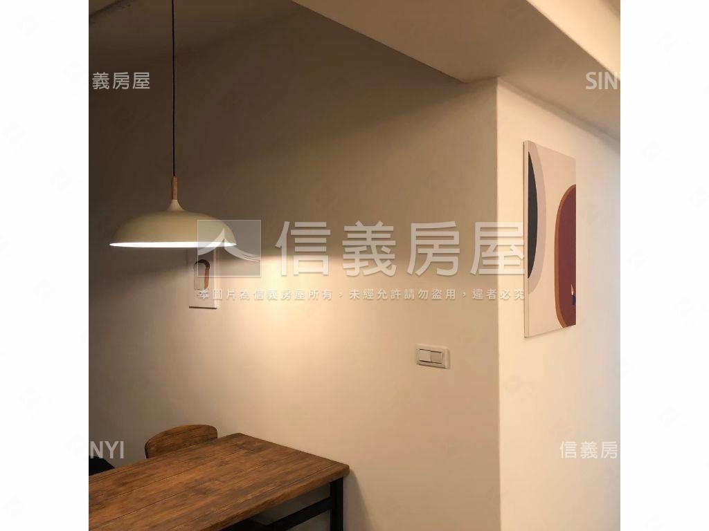 現代北歐風四房附平面車位房屋室內格局與周邊環境