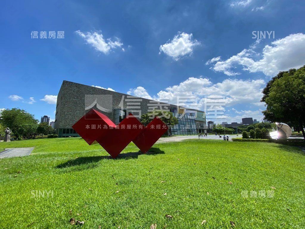 現代北歐風四房附平面車位房屋室內格局與周邊環境