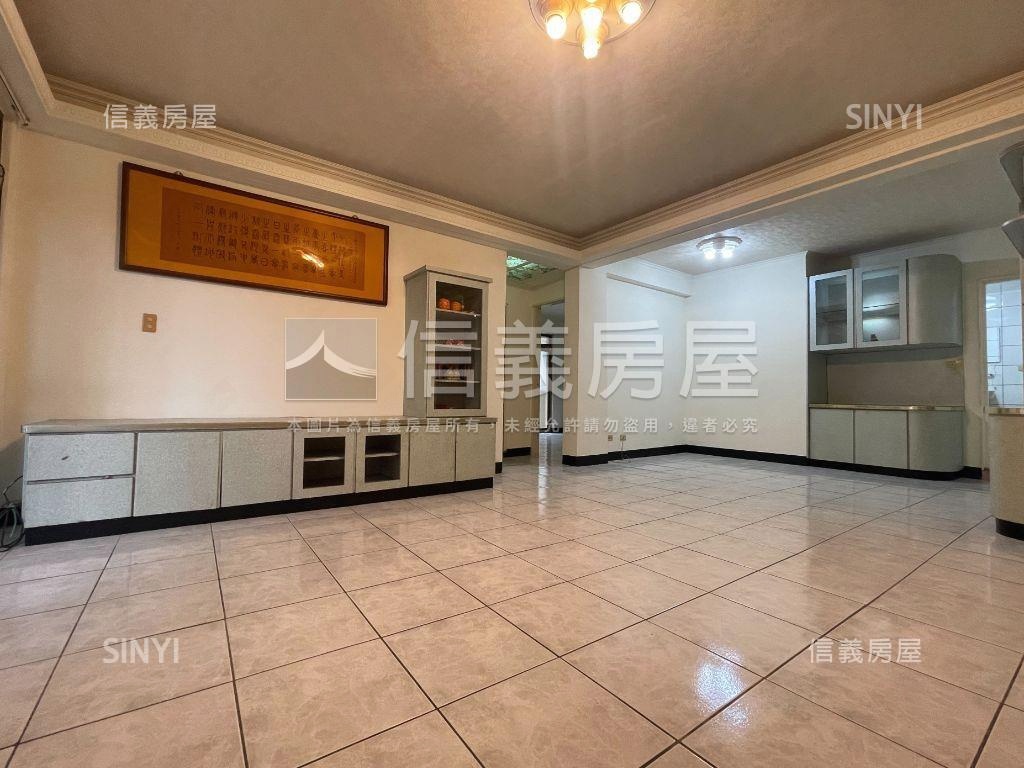 屋況佳大空間三樓房屋室內格局與周邊環境