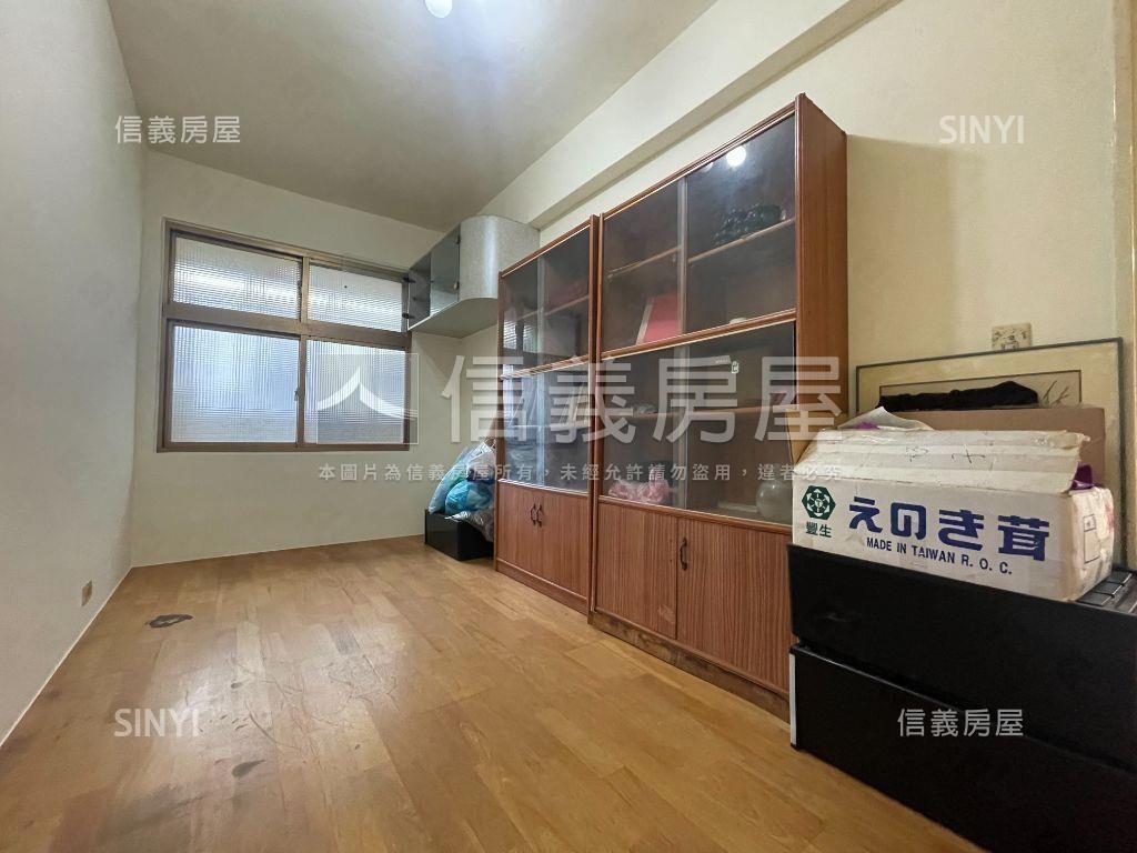 屋況佳大空間三樓房屋室內格局與周邊環境