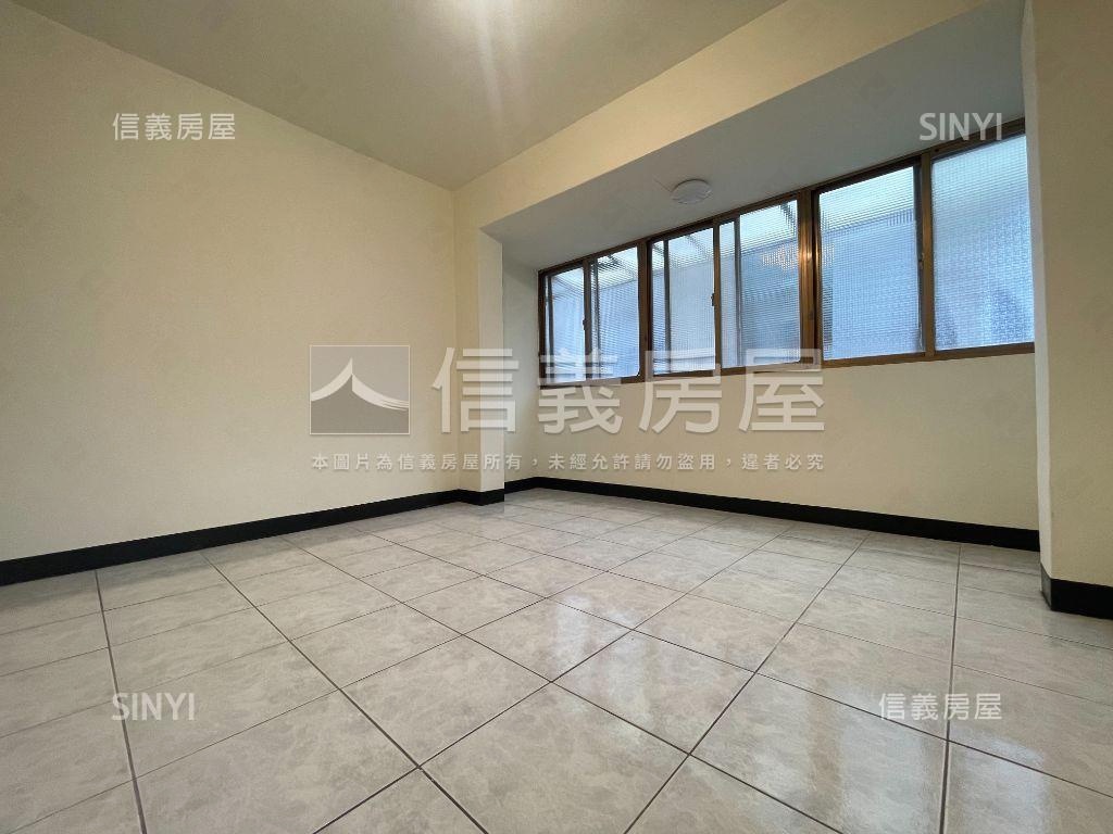 屋況佳大空間三樓房屋室內格局與周邊環境