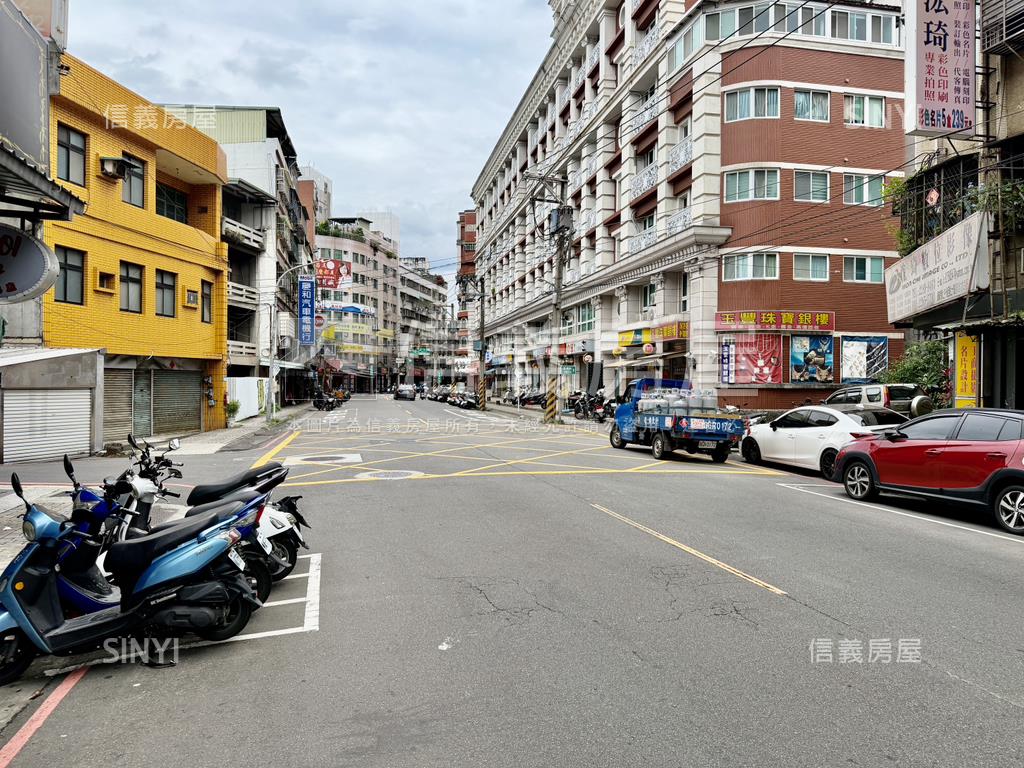 復興路黃金店霸房屋室內格局與周邊環境