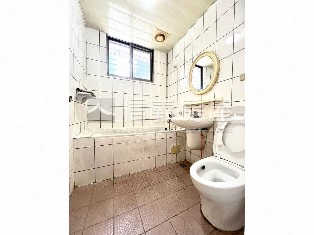 捷運～中和我的家３房車位房屋室內格局與周邊環境