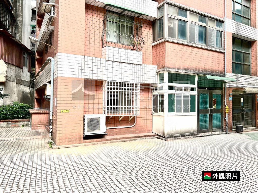 捷運～中和我的家３房車位房屋室內格局與周邊環境