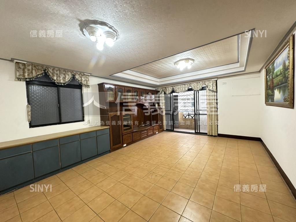 近成功國小樓中樓美寓房屋室內格局與周邊環境