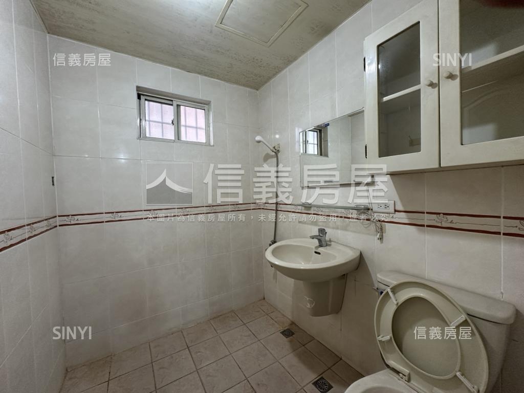 近成功國小樓中樓美寓房屋室內格局與周邊環境