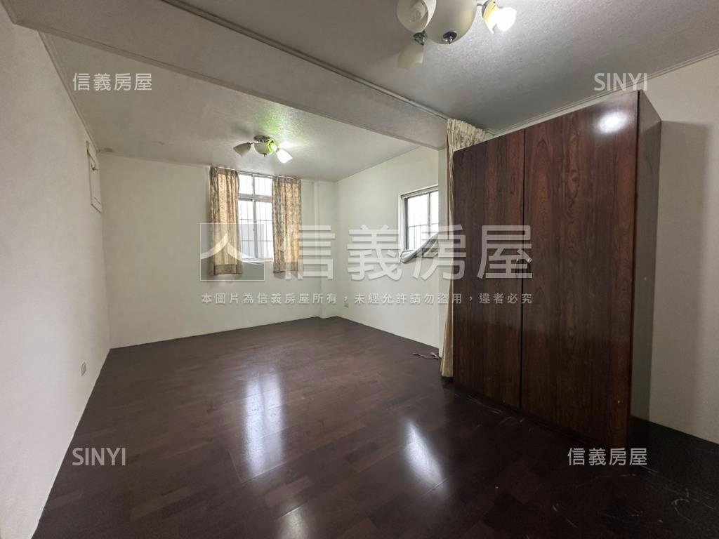 近成功國小樓中樓美寓房屋室內格局與周邊環境