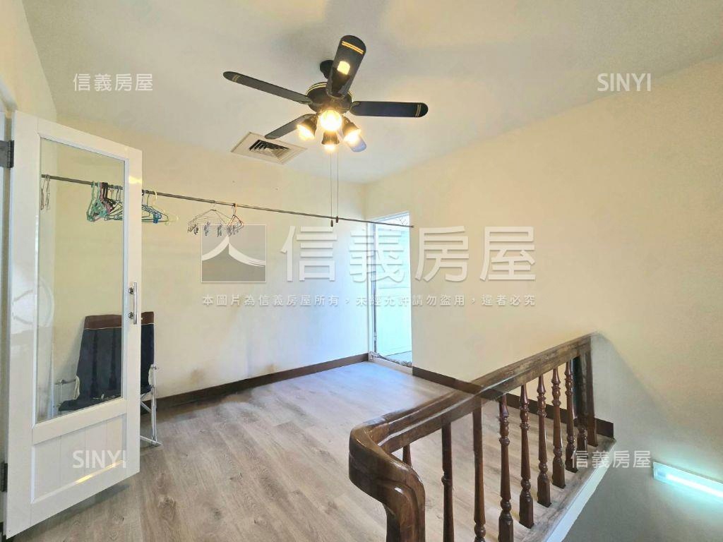 近高鐵邊間質感雙車墅房屋室內格局與周邊環境