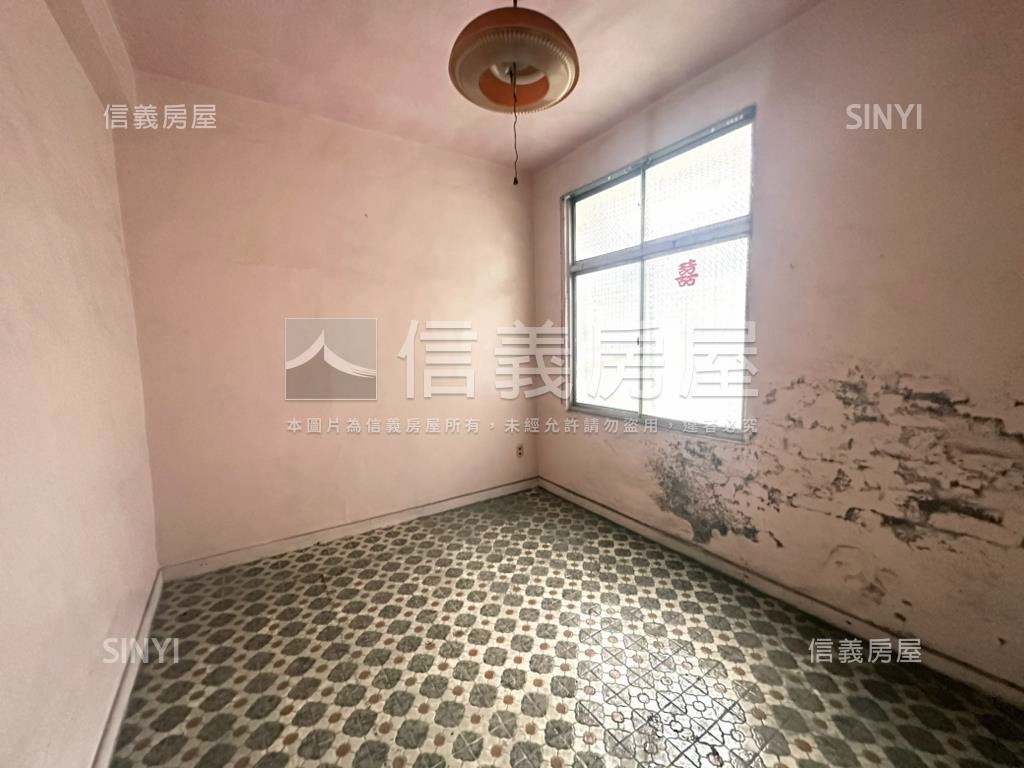 湖內｜透天房屋室內格局與周邊環境