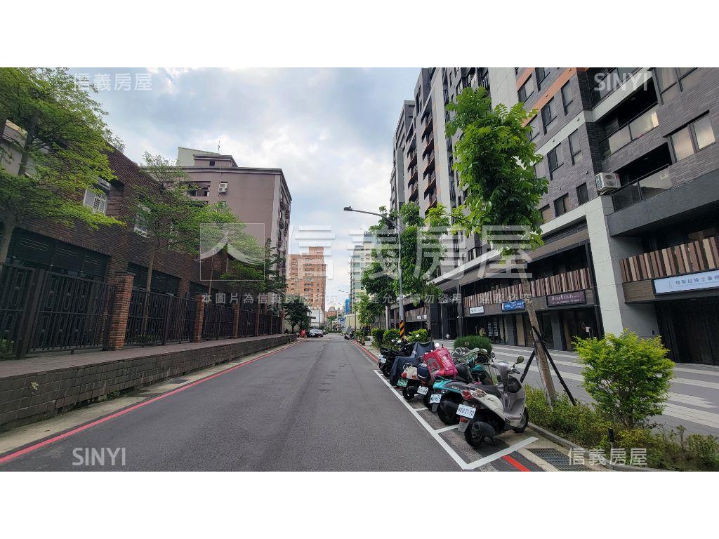 德億樂。二房二衛有車位房屋室內格局與周邊環境
