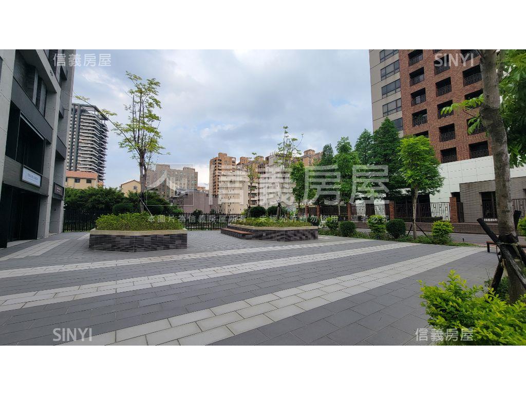 德億樂。二房二衛有車位房屋室內格局與周邊環境