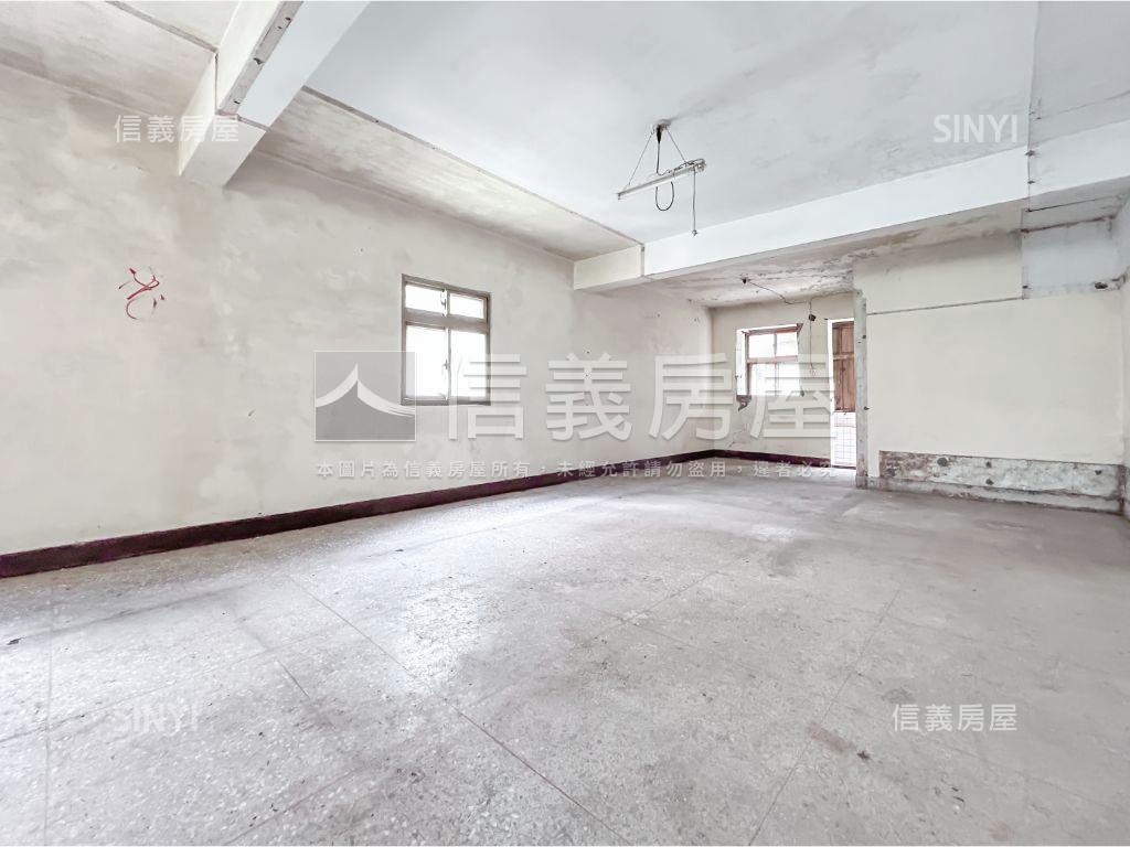 公園綠景舒適怡人房屋室內格局與周邊環境