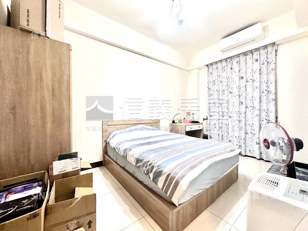 仁武輕屋齡精美車墅房屋室內格局與周邊環境