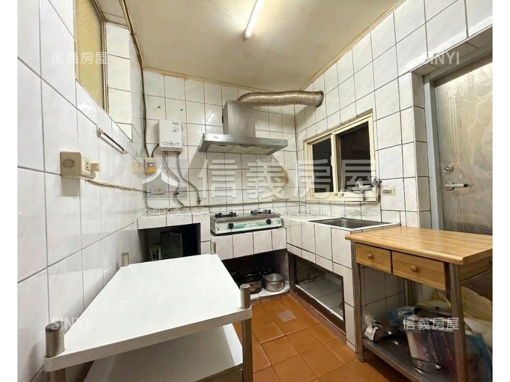 高城七街兩房一樓房屋室內格局與周邊環境