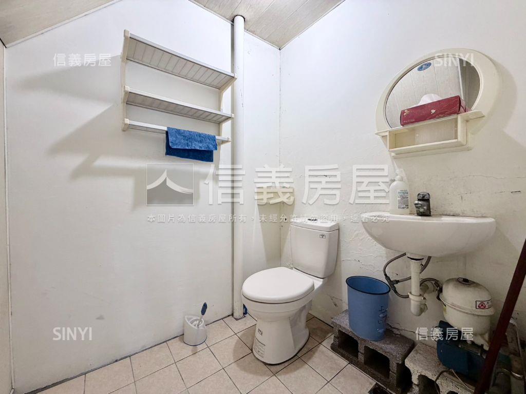 崇明路角窗店面房屋室內格局與周邊環境
