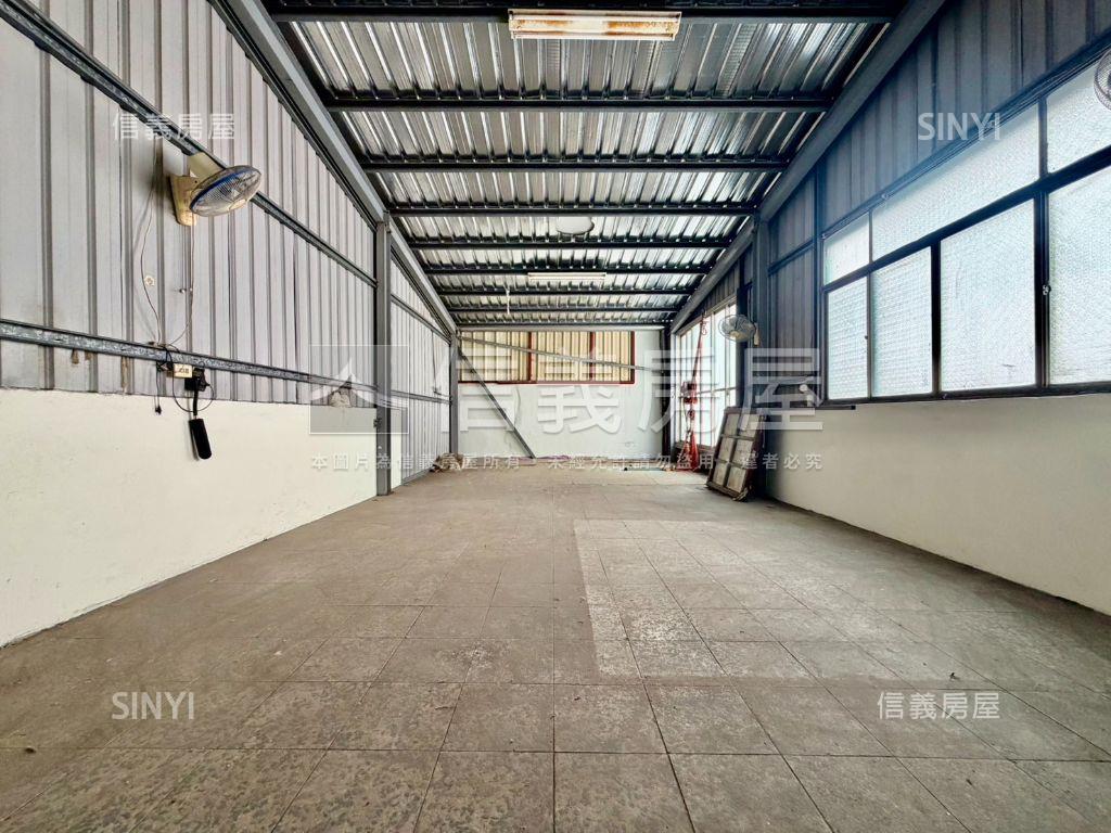 崇明路角窗店面房屋室內格局與周邊環境