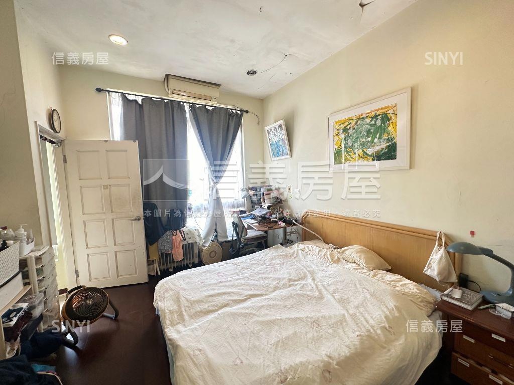 考試院挑高採光雅居房屋室內格局與周邊環境