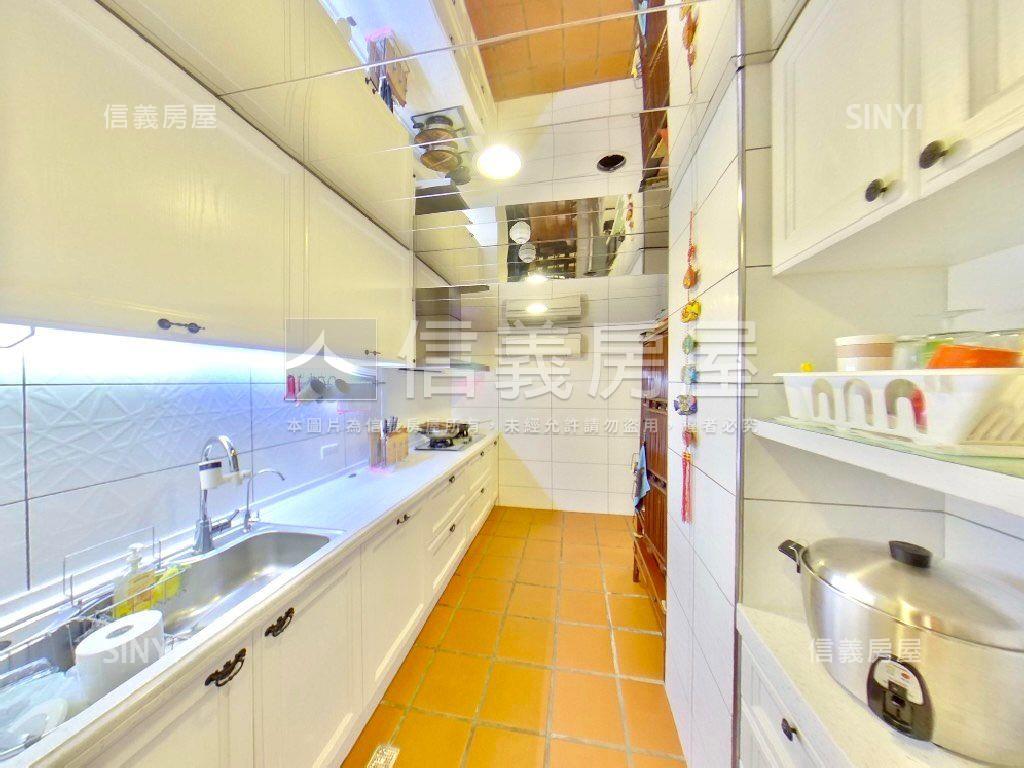 信義安和★甲第名宮房屋室內格局與周邊環境