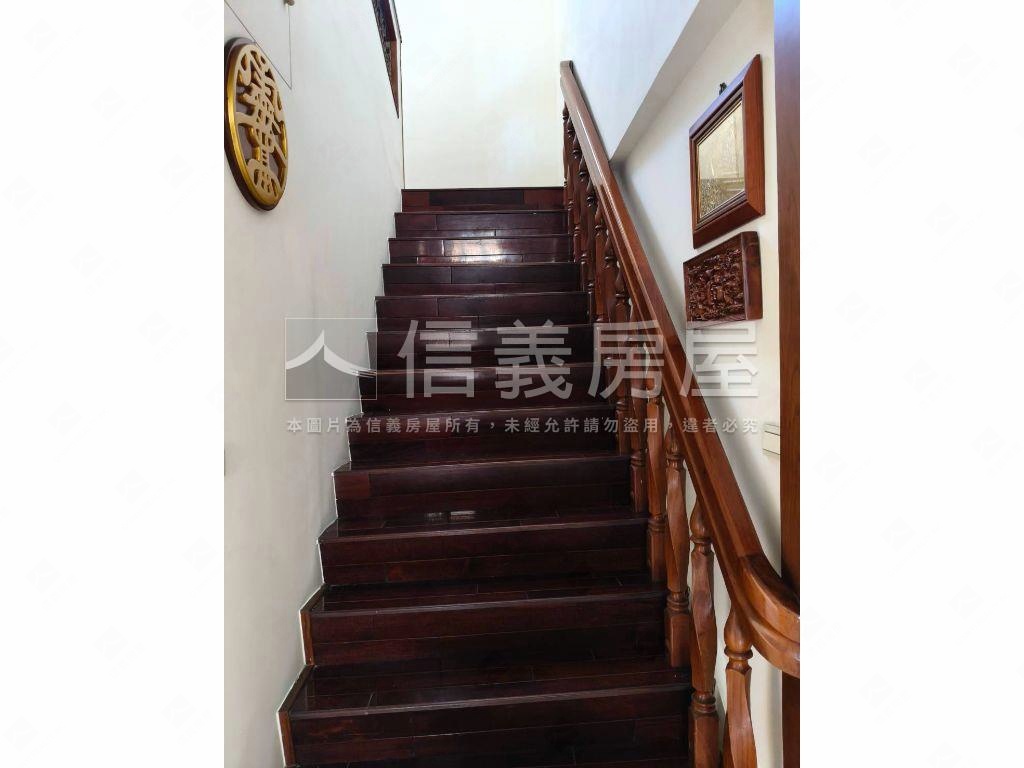 樓中樓景觀帝王戶房屋室內格局與周邊環境