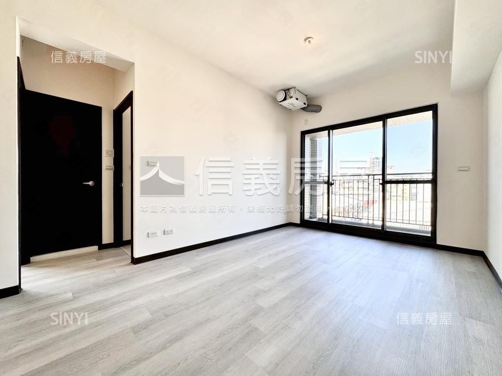 近１４期２房雙衛浴視野戶房屋室內格局與周邊環境