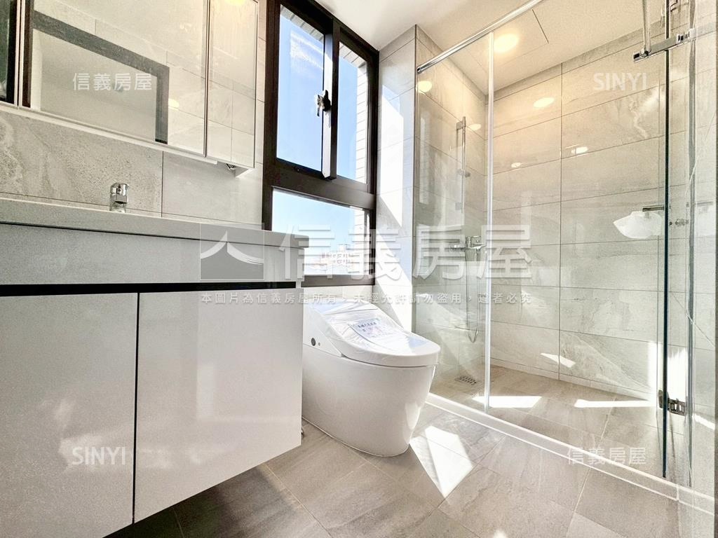 近１４期２房雙衛浴視野戶房屋室內格局與周邊環境