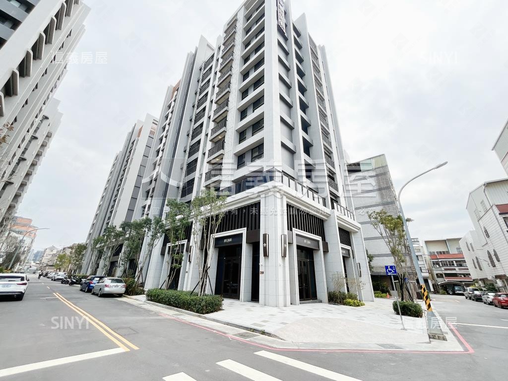 近１４期２房雙衛浴視野戶房屋室內格局與周邊環境