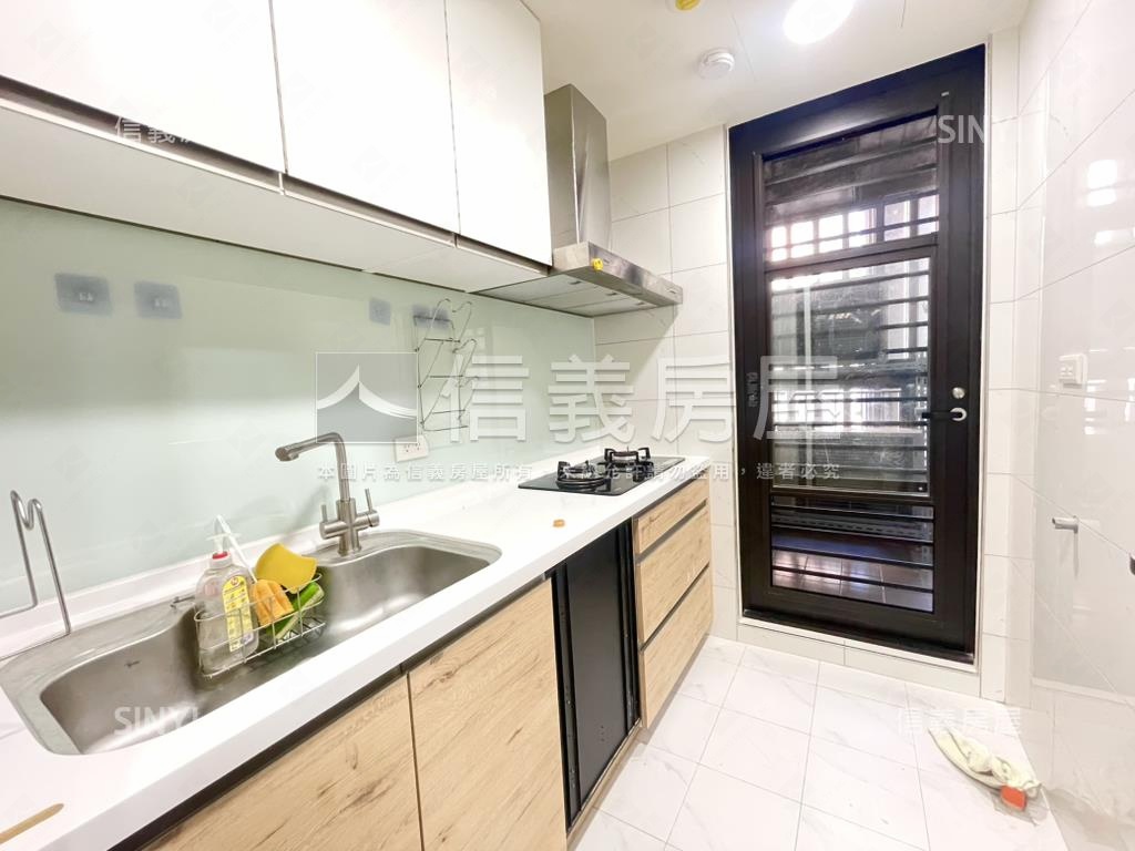 欣隆１０１兩房稀有釋出房屋室內格局與周邊環境