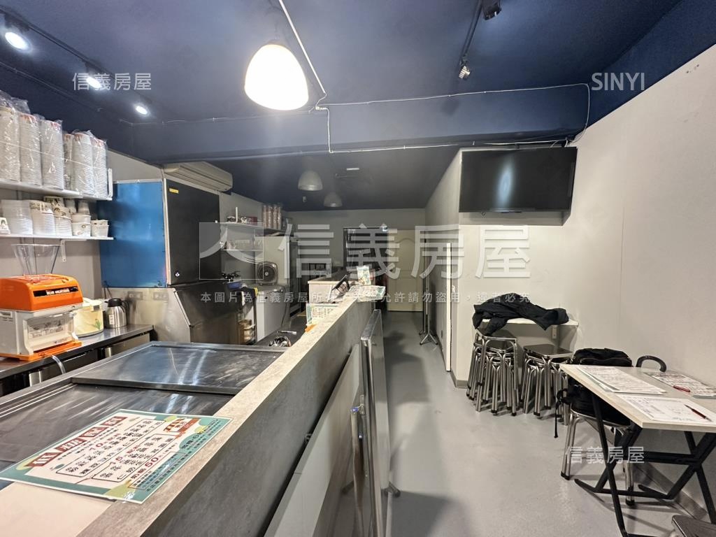 四號公園旁１樓店面房屋室內格局與周邊環境