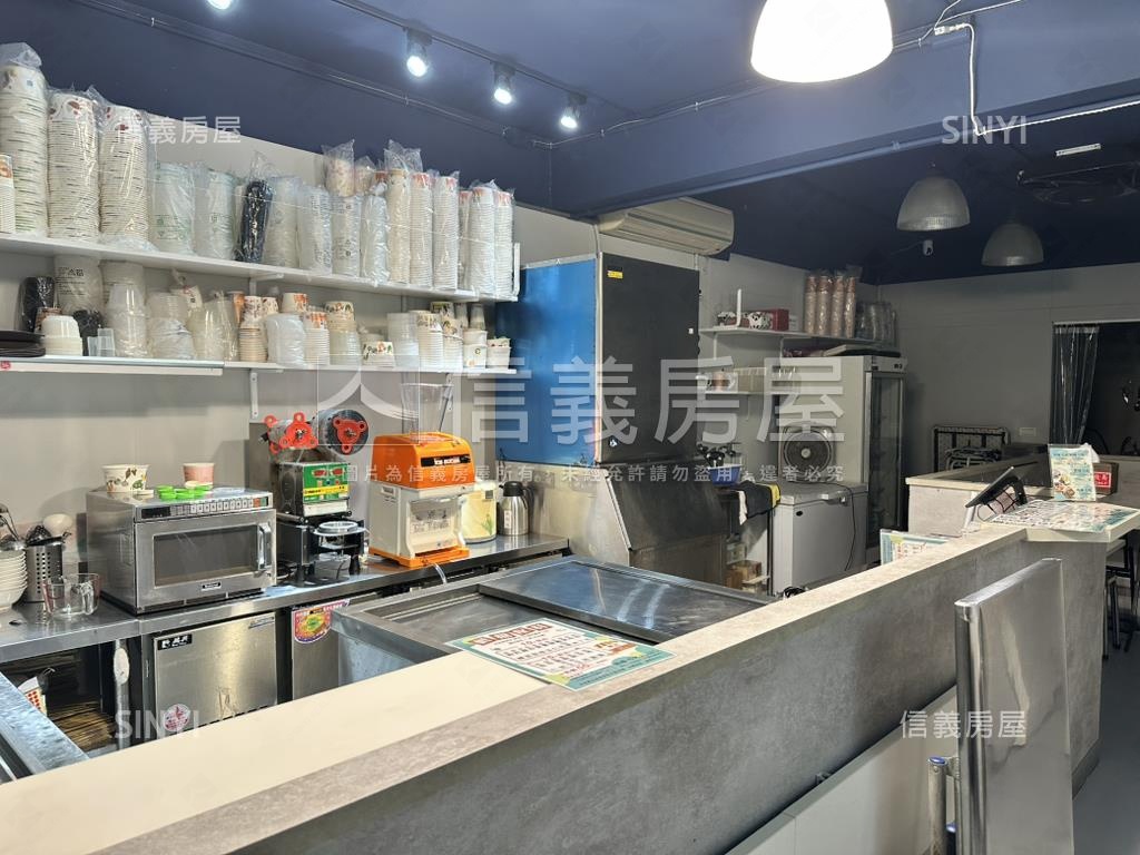 四號公園旁１樓店面房屋室內格局與周邊環境